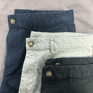 3 pairs of Old Navy shorts Size 36